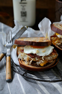 Cinnamon Swirl Loaded Breakfast Sandwich Cinnamon Swirl Loaded Breakfast Sandwich