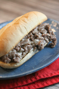 Original Philly WOW Seasoned Beef Sandwich Slices - 5 oz - 32 per case Original Philly WOW Seasoned Beef Sandwich Slices - 5 oz - 32 per case