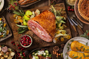 Berkshire Bone In Smoked Ham - 8 lb Berkshire Bone In Smoked Ham - 8 lb