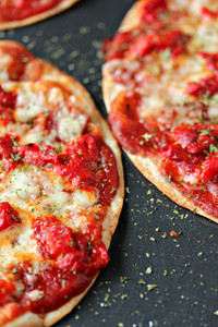 Tortilla Pizzas with Roasted Red Peppers Tortilla Pizzas with Roasted Red Peppers