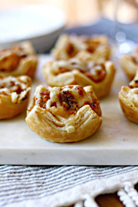 Reuben Puffs / Bites - 45/Case Reuben Puffs / Bites - 45/Case