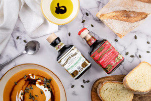 Giusti - Italian Balsamic & White Balsamic Vinegar set - 3 gold medal Giusti - Italian Balsamic & White Balsamic Vinegar set - 3 gold medal