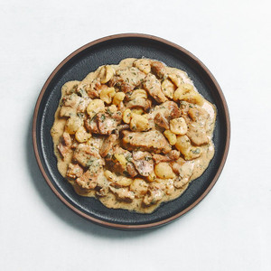 PRIME RIB BEEF ROAST STROGANOFF - Serves 2 PRIME RIB BEEF ROAST STROGANOFF - Serves 2