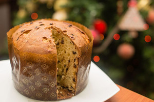 Traditional Panettone Christmas Cake Traditional Panettone Christmas Cake
