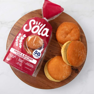 SOLA Sweet and Buttery Hamburger Buns - 4 included SOLA Sweet and Buttery Hamburger Buns - 4 included