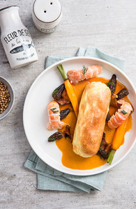 French Quenelle Buns - 1 Dozen French Quenelle Buns - 1 Dozen