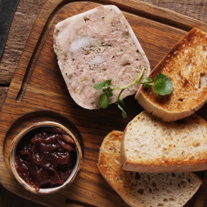 Country Pate | Pate de Campagne by Les Trois Petits Cochons, 8 oz - Pack of 6 Country Pate | Pate de Campagne by Les Trois Petits Cochons, 8 oz - Pack of 6