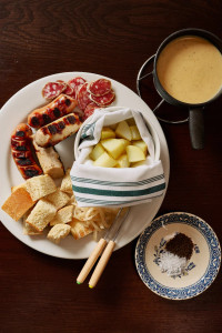 Fondue & Sausage Kit Fondue & Sausage Kit