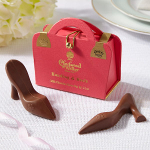 Charbonnel et Walker Milk Chocolate Heels & Handbag Gift Set Charbonnel et Walker Milk Chocolate Heels & Handbag Gift Set