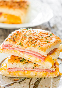 HAM AND CHEESE POCKETS HAM AND CHEESE POCKETS