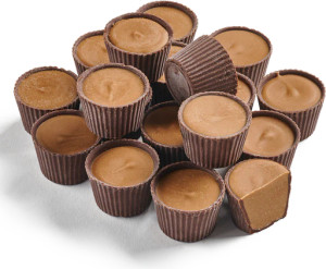 Chocolate Peanut Butter Shot Cups, 1 lb