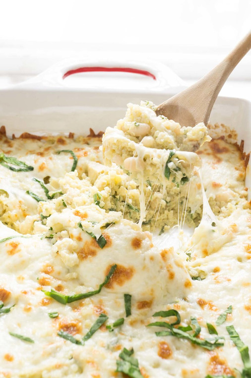 Spinach, Artichoke & Red Pepper Quinoa Bake