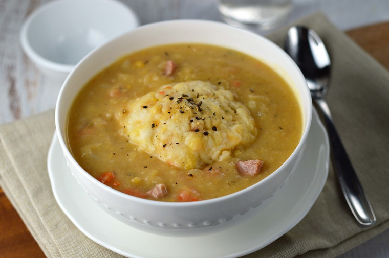 HAM & PEA SOUP WITH CHEESE DUMPLINGS