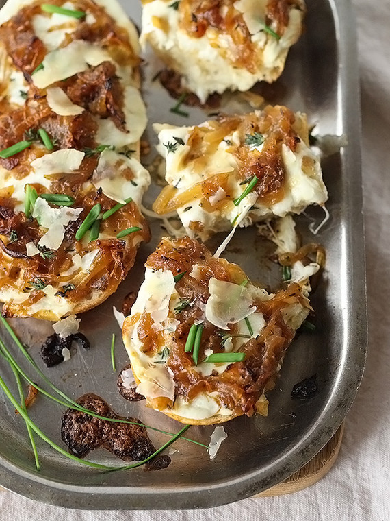 French Onion Cheese Bread