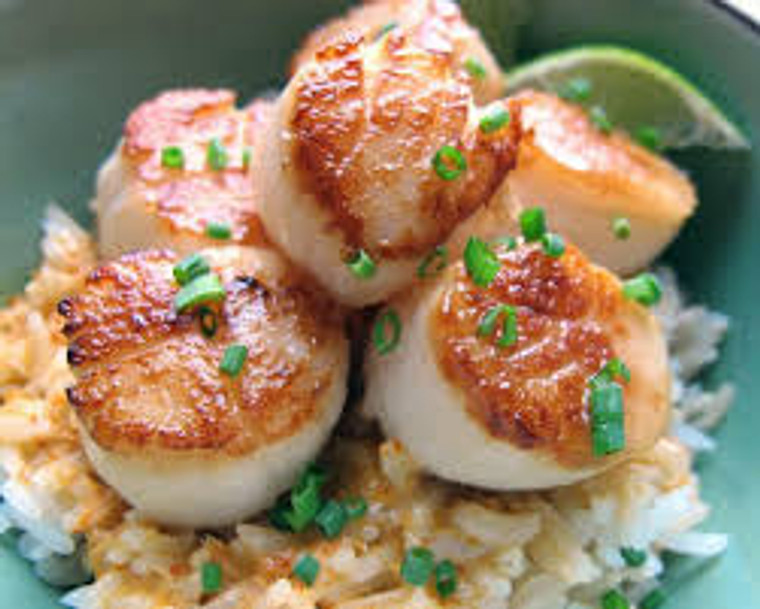 Alaskan Weathervane Scallops 2½ lb - (20-30 per lb.)