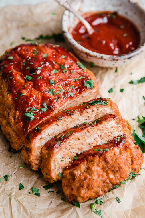 BBQ TURKEY MEATLOAF WITH ROASTED SEASONAL VEGETABLES - SERVES 5 - 7