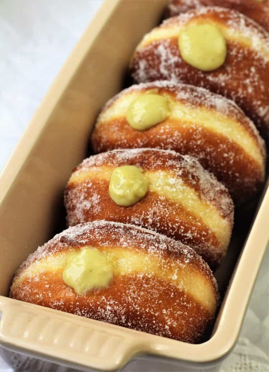 Italian Bomboloni Pistachio - Italian Doughnuts - 1 dozen