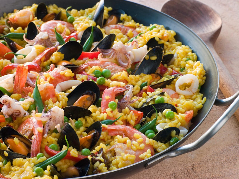 Deluxe Paella Kit with Stainless Pan by Peregrino