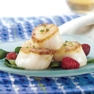 Alaskan Weathervane Scallops 2½ lb (2030 per lb.)