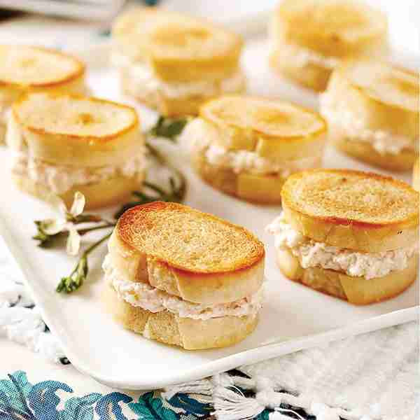 Mini Lobster Grilled Cheese Sandwiches 18 pieces per tray