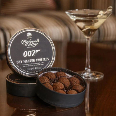 Charbonnel et Walker Fine Chocolate James Bond 007 Ultimate