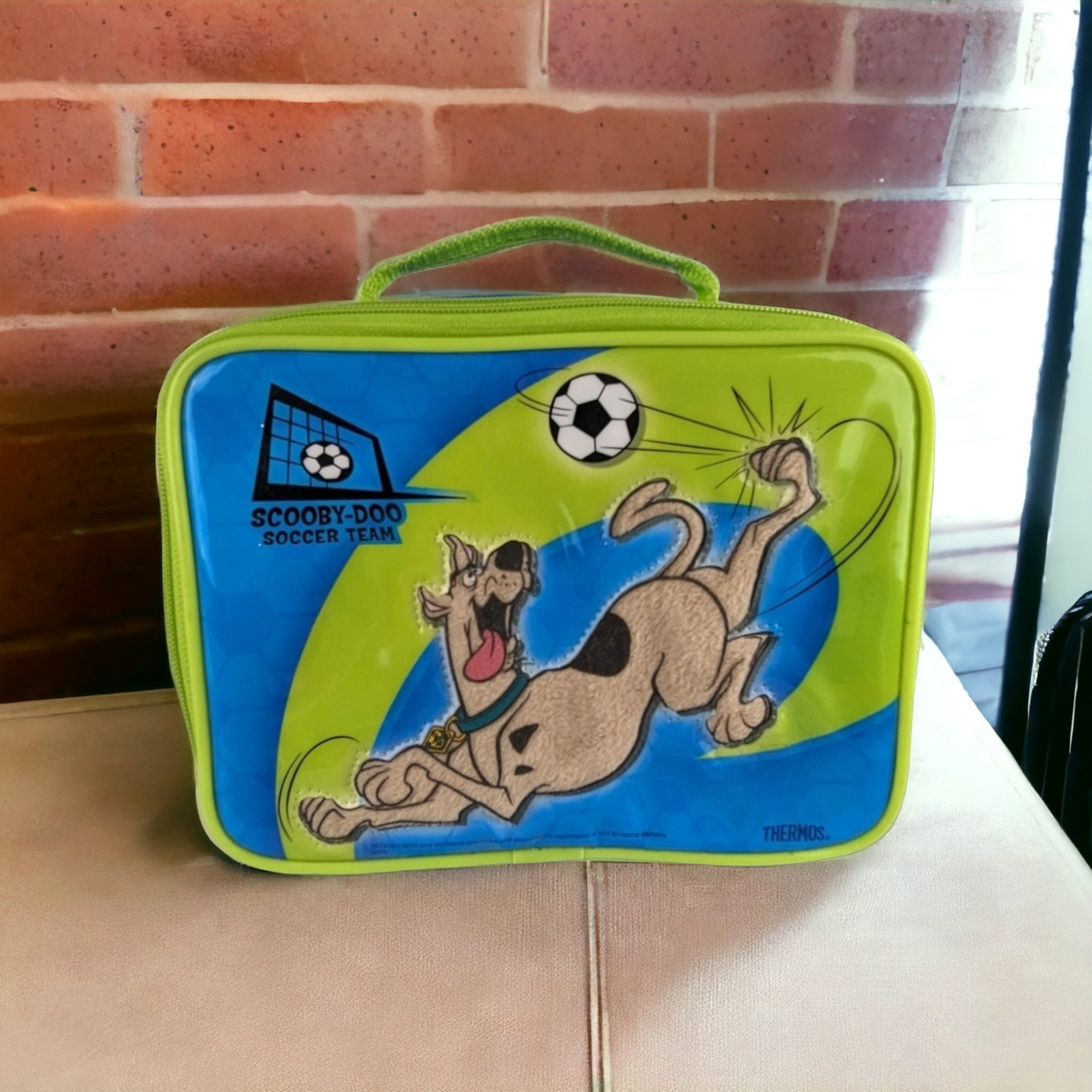  Scooby-Doo Scooby Snacks Dual Compartment Insulated Lunch Tote  Bag : Home & Kitchen