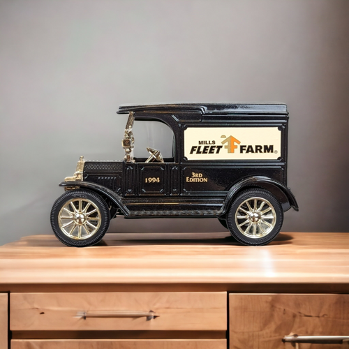 1992 ETRL Fleet Farm 1917 Model T Die Cast Collectible Bank