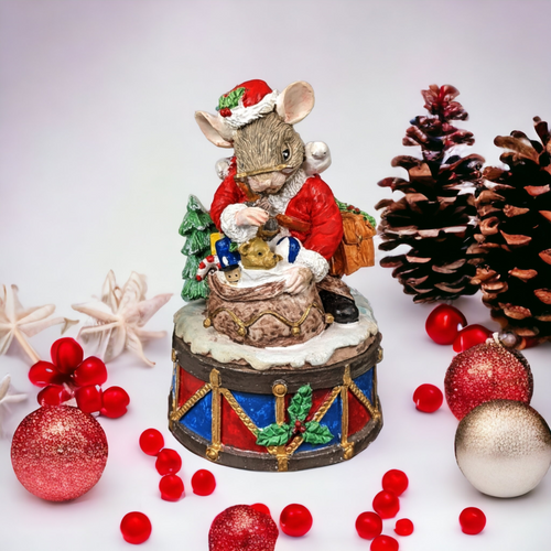 Resin Christmas Mouse Musical Music Box