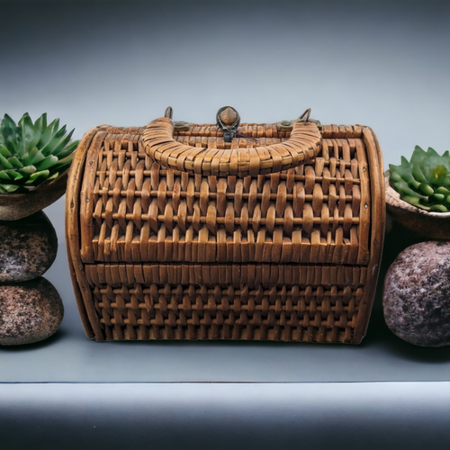 Vintage Wicker Rattan Basket Purse / Top Handle Wicker Box Tote / Wicker  Handbag