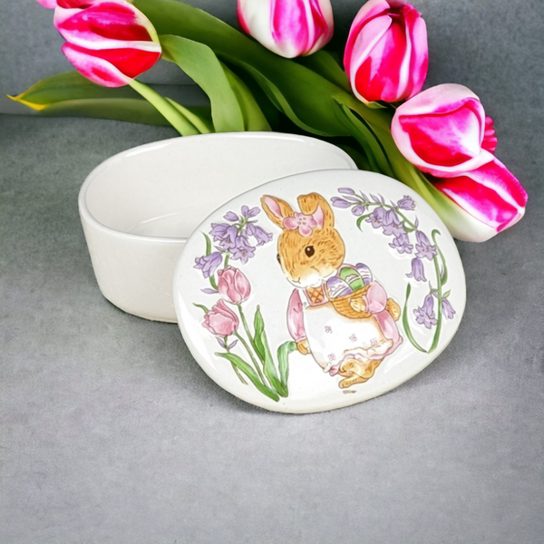 Vintage Lidded Box with Adorable Bunny & Eggs (Japan)