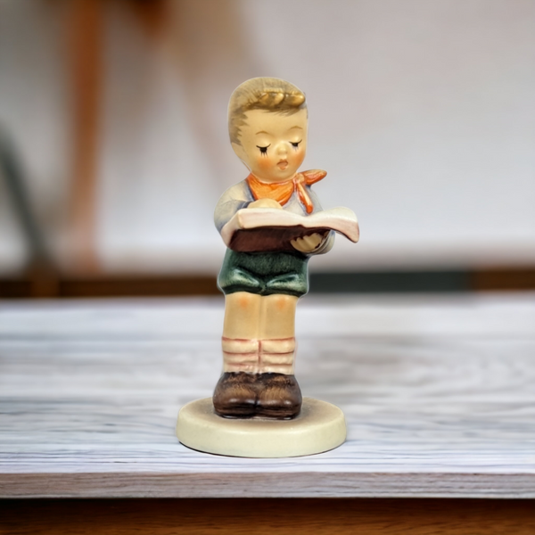 1999 Hummel Honor Student Figurine