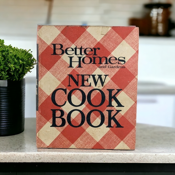 1968 Better Homes and Gardens New Cookbook