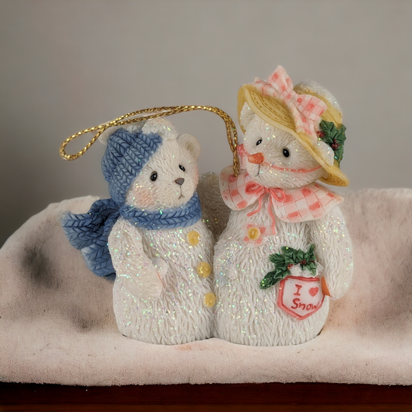 2000 Cherished Teddies "Parade Of Gifts" Snow Bear with Hat Ornament