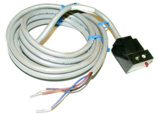 Banner SE612D 26063 Econo-Beam Sensor, Infrared 880 nm Diffuse, Range 200 mm [New]