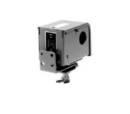 Johnson Controls P10FC-4C SPDT 2-Stage Low Pressure Control (3/20 PSIG) [New]