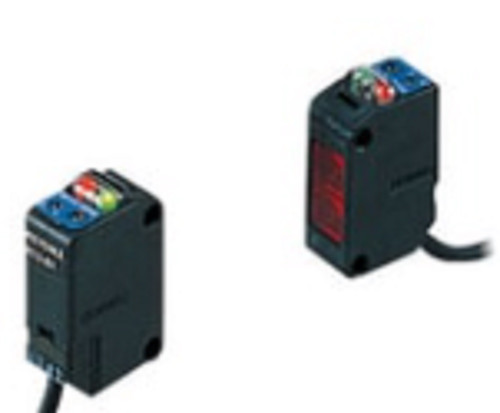 Keyence PZ2-51 Photoelectric Sensor, Square Transmissive Cable Type, NPN [New]