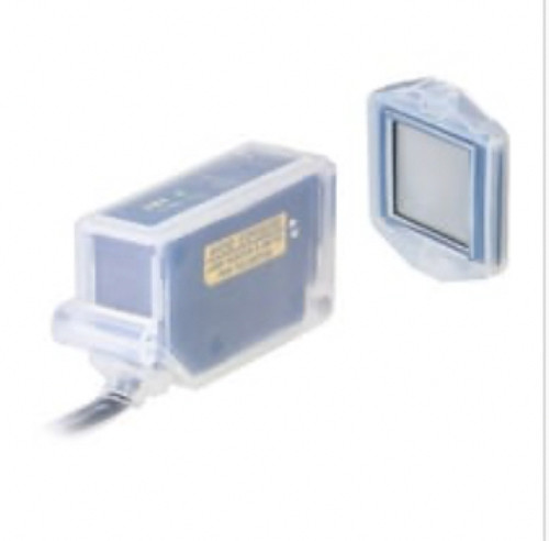 Keyence LV-H62F Digital Laser Sensor, Retro-Reflective Sensor Head, Spot, IP67 [New]