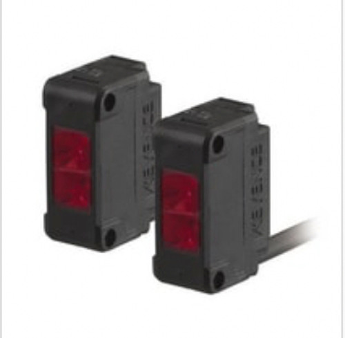 Keyence PZ-G51EP Photoelectric Sensors, Square Transmissive, M12 Connector, PNP [New]