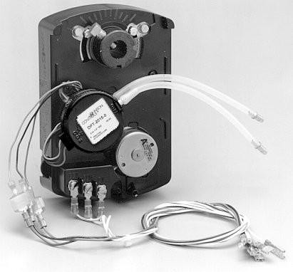 Johnson Controls M9106-AGS-2N02, HVAC control and sensor module with wiring and components