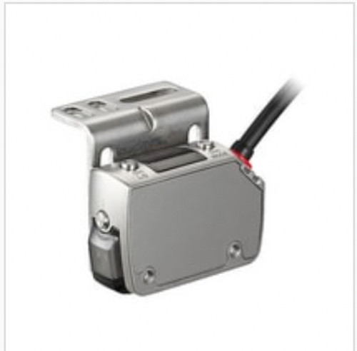 Keyence OP-87409 Self-Contained CMOS Laser Sensor, Rear Mounting Bracket [New]