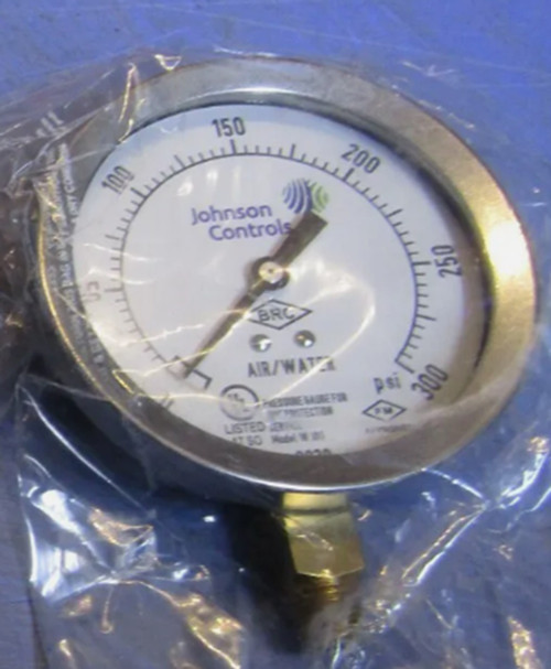 Johnson Controls W-101 Fire Protection Service Gauge, 3-1/2" Diameter, 1/4" NPT [New]