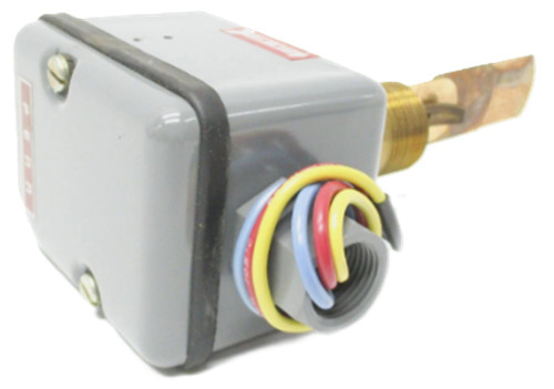 Johnson Controls F61MB-1 1" NPT Flow Switch, SS Paddle [New]
