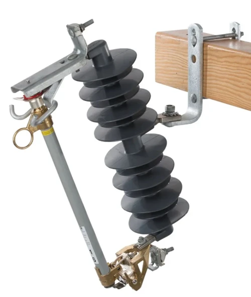 Chance Hubbell CP710112PB Type C Standard Cutout, 15 kV Operating, 100 A [New]