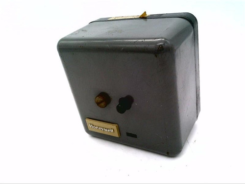 Honeywell RA890F1361 Burner Control [New]
