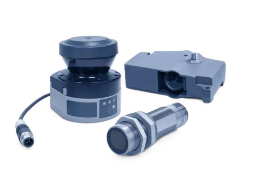Allen-Bradley 42EF-R2MNB-F4, industrial sensor and industrial automation components for industrial control systems.