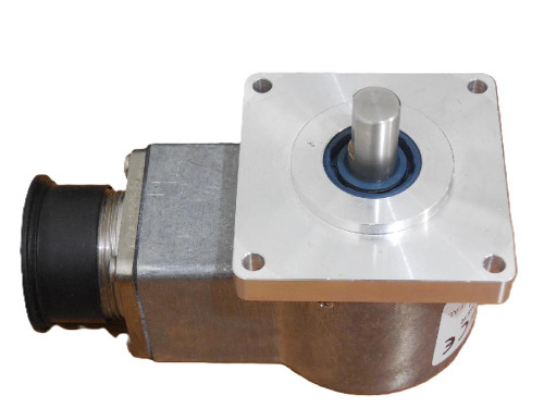 Allen-Bradley 845T-DN12EDN-C, industrial gear motor with metal housing and shaft for automation equipment.