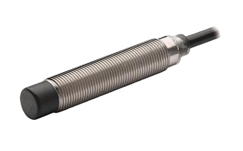 Allen-Bradley 872C-M8NP18-E5, industrial sensor with cylindrical shape and metallic threaded body for precise measurements.