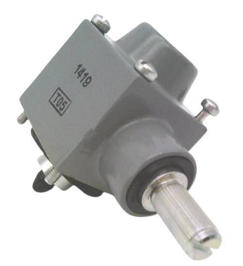 Allen-Bradley Z-16065, industrial servo motor with metallic body and shaft for automation systems.