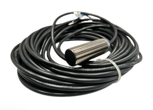 Allen-Bradley 872C-M8NP18-E10 WorldProx Proximity Sensor [New]