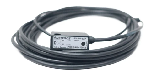 Aventics 8940412032 SN6 Reed Sensor 6m Cable 250V [New]